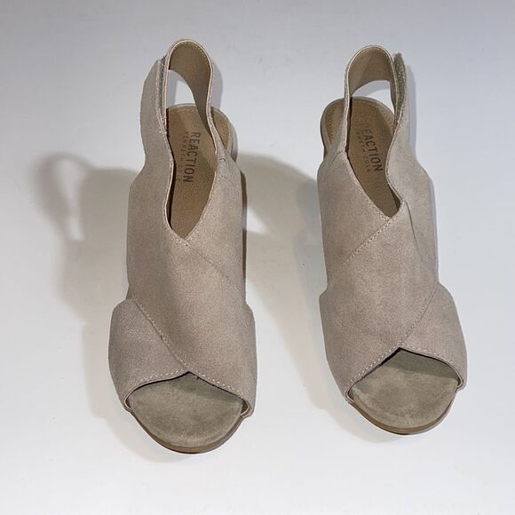 REACTION KENNETH COLE BLOCK HEEL SANDAL FAUX SUEDE SIZE 9 - Picture 3 of 5